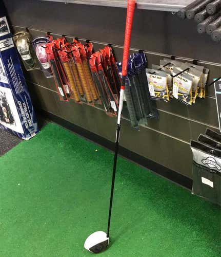 TaylorMade Used Right Handed Men's Regular Flex 10.5 Loft Driver