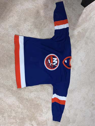 New York Islanders CCM Game-style Pro-cut Size 54 Pro Stock Jersey