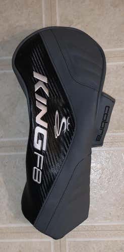 New Cobra F8 driver Headcover