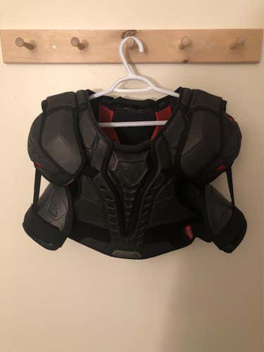 Senior Large CCM RBZ Shoulder Pads
