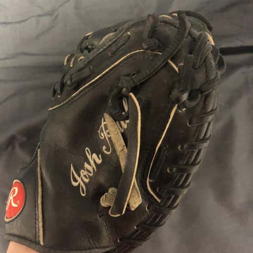Catcher's Heart of the Hide 32.5" Baseball Glove