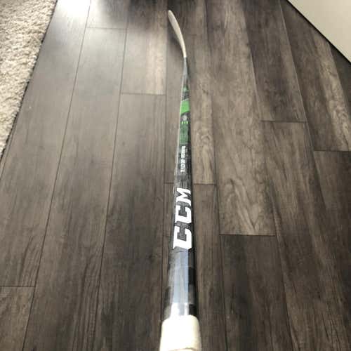 Senior Right Handed RibCor Trigger 4 PRO Mid Pattern Hockey Stick