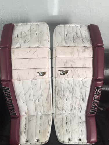 White Used 31" Vaughn Vaughn v7 xf pro carbon Pro Stock Goalie Leg Pads