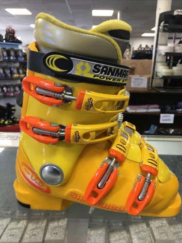 Women’s Size 7.5 Mondo Size 24.5 Sanmarco Lady Profile Ski Boots