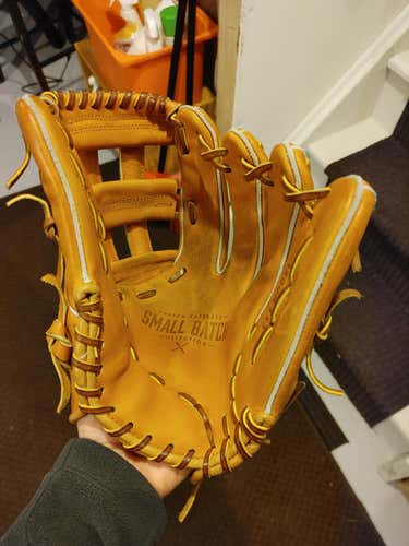 Easton Horween Small Batch Collection 12.25" Glove