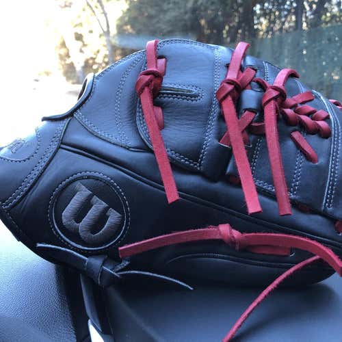 Black High School/College Pitcher's A1k 11.75" Baseball Glove