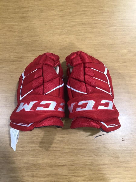 Red Senior CCM JetSpeed FT390 14" Gloves