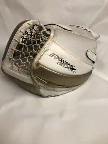 Gold Used Senior CCM Regular Extreme Flex II 860