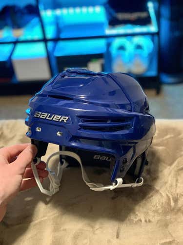 Blue Large Bauer Re-Akt 100 Helmet Pro Stock