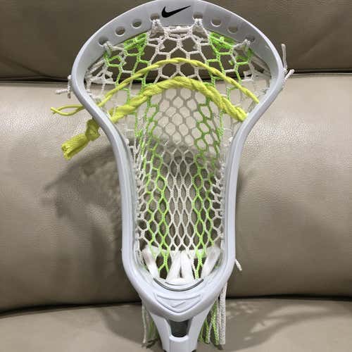 White New Attack & Midfield Strung CEO Head