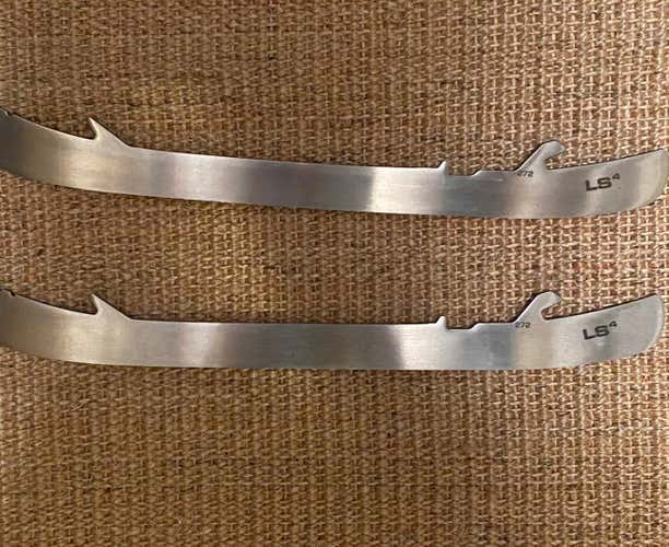 New Bauer LS4 272 mm Runners Blades