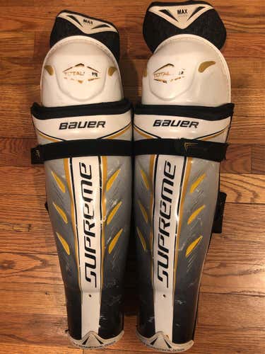 Senior Bauer Supreme Shin Pads 17”