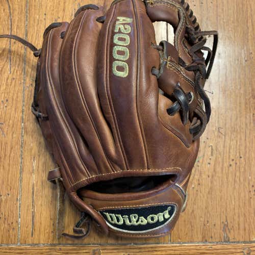 Brown Kid Pitch (9YO-13YO) Infield A2000 11.5" Baseball Glove