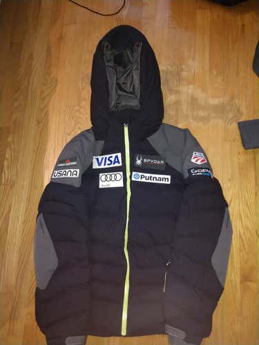 Black Used Unisex Adult XL Spyder Jacket