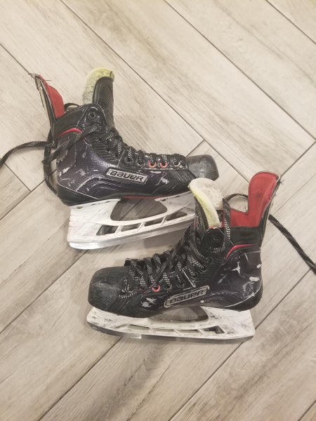 Used Junior Bauer Vapor X900 Hockey Skates Size 6.5