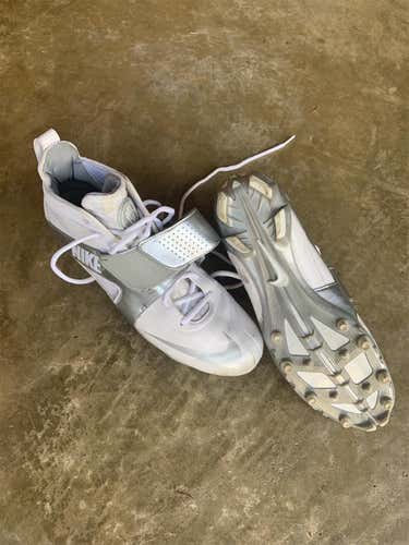 White Men's Cleats Nike Huarache