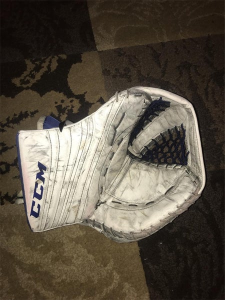 Premier Pro Goalie Glove