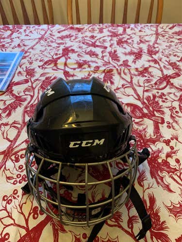 Black Used Youth CCM FL40 Helmet