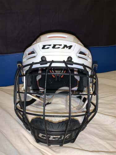 Used White Small CCM Tacks 710 Helmet