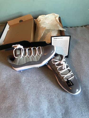 Gray Men's Size 12 (Women's 13) Nike Golf Shoes