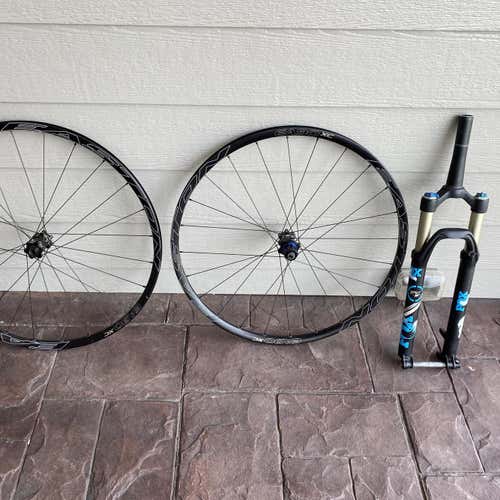 Used Fox  Dual Crown Forks