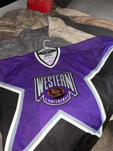 Western Conference Authentic Jersey SZ. 54