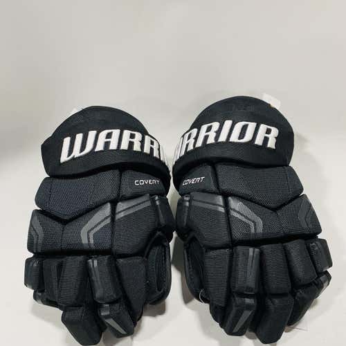 Black & White Junior Warrior Covert QRE Spine Pro 12" Gloves
