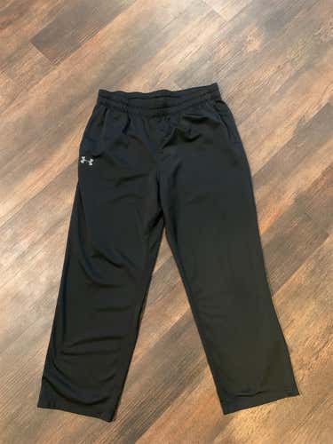 XL Loose Fit Under Armour Sweats
