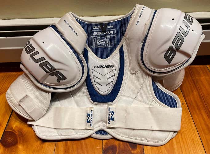 Senior Extra Large Bauer Nexus 4000 Shoulder Pads