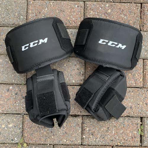 Ccm Knee Protectors