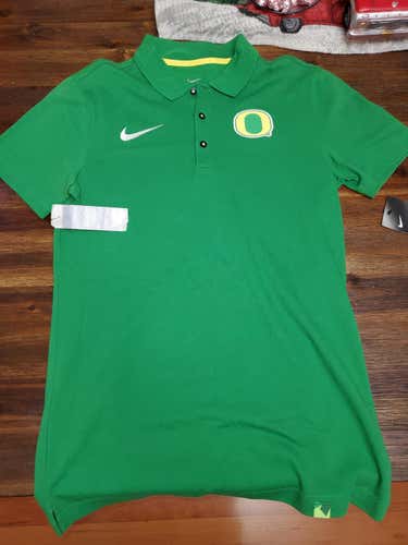 Oregon Ducks Adult Small Nike Shirt