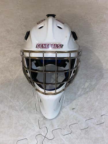 USED NME8 BAUER GOALIE MASK