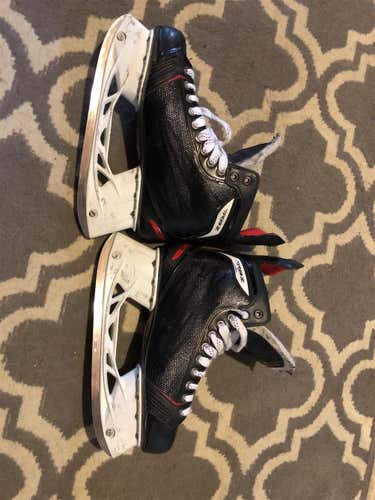 Senior CCM RBZ 80 Regular Width Size 8.5 Hockey Skates