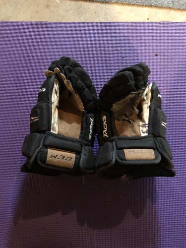 Black Senior CCM Tacks 4 Roll Pro 14" Pro Stock Gloves