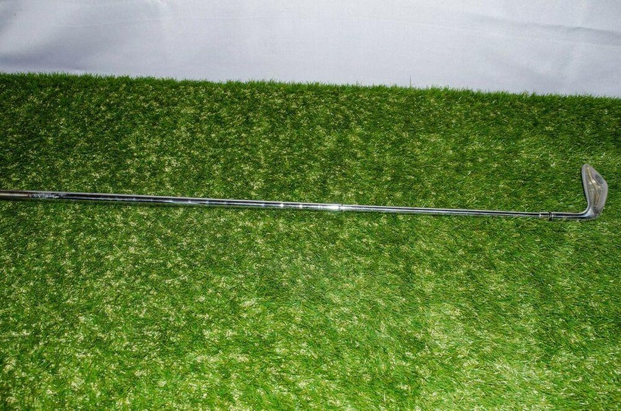 Wilson	1200 LT	8 Iron	Right Handed	36.5"	Steel	Stiff	New Grip