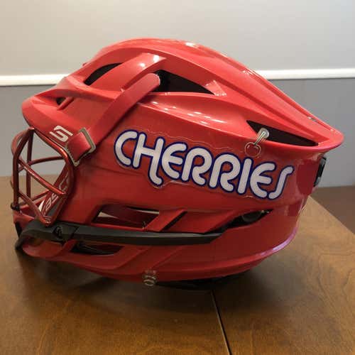 Red Youth Player's Cascade S Youth Helmet