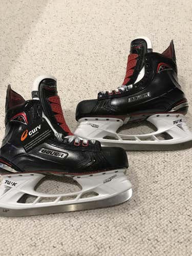Brand New Senior Bauer Vapor 1X Hockey Skates Size 11 D Width