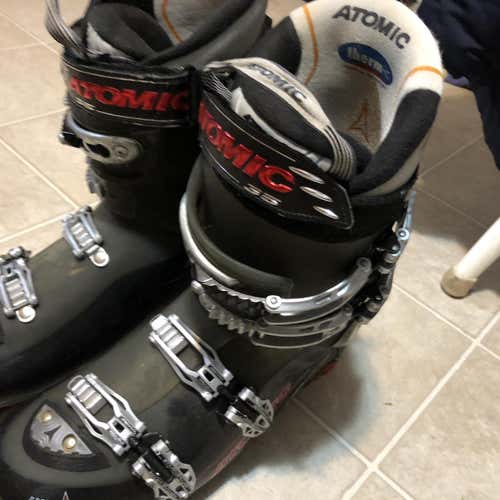 Men's All Mountain B-Tech 90 Soft Flex Ski Boots