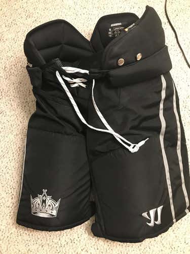 Los Angeles Kings Senior Large Warrior Covert QRL Hockey Pants Pro Stock Lightly Used