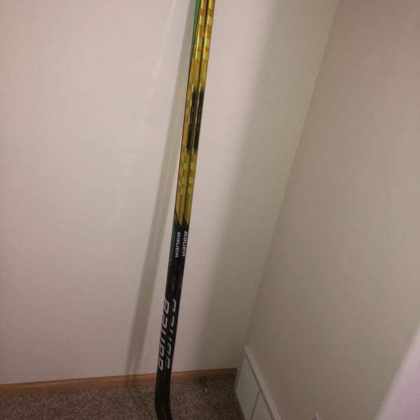 2 NEW Senior Left Hand Supreme Ultrasonic P92 - 77 Flex Hockey Stick