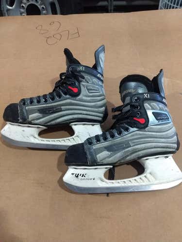 Used Senior Bauer X1 Hockey Skates Regular Width Size 6.5