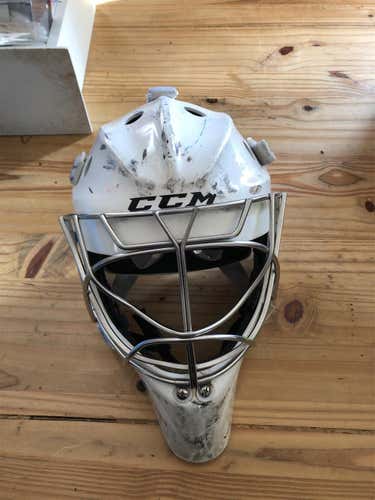 White Senior CCM 1.9  Goalie Mask