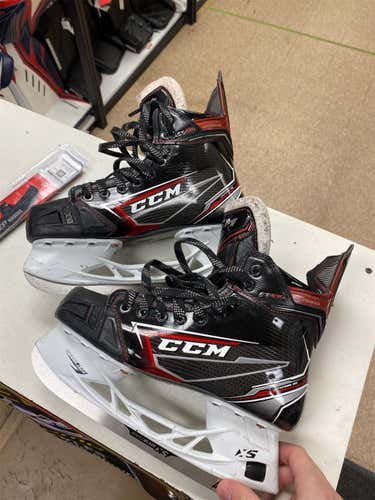 New Steel! CCM JetSpeed FT490 Size 5.5 Hockey Skates
