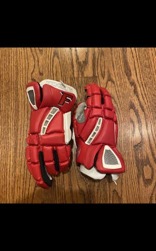 Fairfield University Used Maverik Rome 13" Lacrosse Gloves