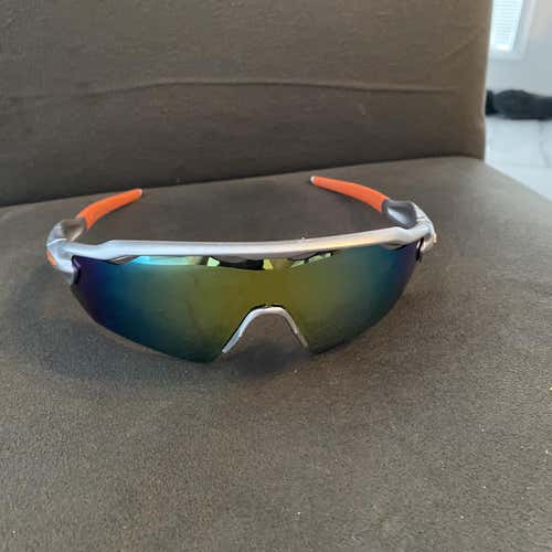 Oakley Radar EV