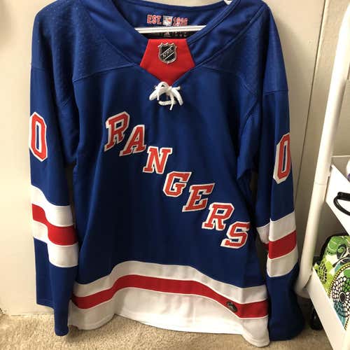 Brand New Replica Artemi Panarin Size 50 Jersey