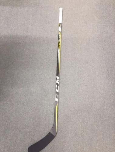 Senior Right Handed Super Tacks 2.0  Hockey Stick