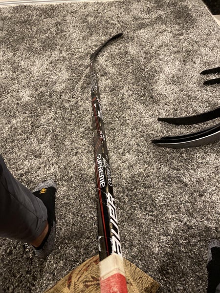 Used Senior Bauer Left Hand Supreme 1S Hockey Stick Mid Pattern Pro Stock