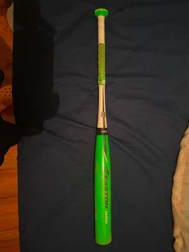 Kid Pitch (9YO-13YO) 2015 Composite Mako Torq (-10) 21 oz 31" Bat