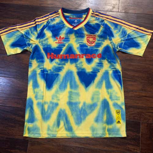 arsenal Pharrell Williams humanrace Jersey
